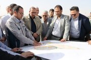 ببینید | نشست معاون فنی و مهندسی سازمان ملی زمین و مسکن با فرماندار شهرستان خواف و بازدید میدانی از سایت‌های بزرگ مسکن در محدوده سنگان و صنعت شهر فولاد خواف