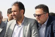 ببینید | نشست معاون فنی و مهندسی سازمان ملی زمین و مسکن با فرماندار شهرستان خواف و بازدید میدانی از سایت‌های بزرگ مسکن در محدوده سنگان و صنعت شهر فولاد خواف