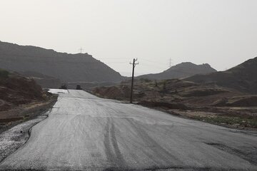 ببینید| بازدید مدیرکل راه و شهرسازی خوزستان به همراه معاونین و مسئولان شهرستان از پروژههای راهسازی و مسکن مسجدسلیمان
