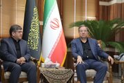 دیدار  و جلسه معاون وزیر و مدیرعامل راه‌آهن کشور با استاندار آذربایجان‌غربی