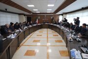 دیدار  و جلسه معاون وزیر و مدیرعامل راه‌آهن کشور با استاندار آذربایجان‌غربی
