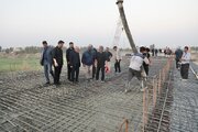 ببینید| بازدید استاندار خوزستان و جمعی از مسئولان استانی و شهرستان باوی از پل عنافچه بر روی رودخانه کارون