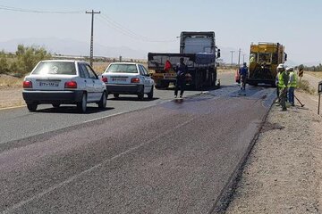 اتمام عمليات اجرايی پروژه آسفالت محور روستايی چهارگنبد شهرستان سيرجان