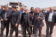 ببینید: بازدید میدانی استاندار اردبیل به همراه مدیرکل راه و شهرسازی استان اردبیل از پروژه‌های توسعه بزرگراهی در حال اجرای محور اردبیل - مشکین‌شهر - پارس‌آباد