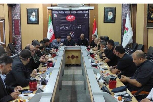 نشست  ایران و عراق در پایانه مرزی شهید سلیمانی برای تسهیل تردد زائران