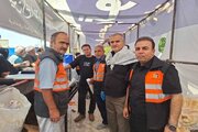 ببینید|برپایی موکب فعالان حمل و نقل و راهداری استان البرز و پذیرایی از عزاداران حسینی (ع) و مسافران در آزاد راه کرج قزوین محدوده پلیس راه