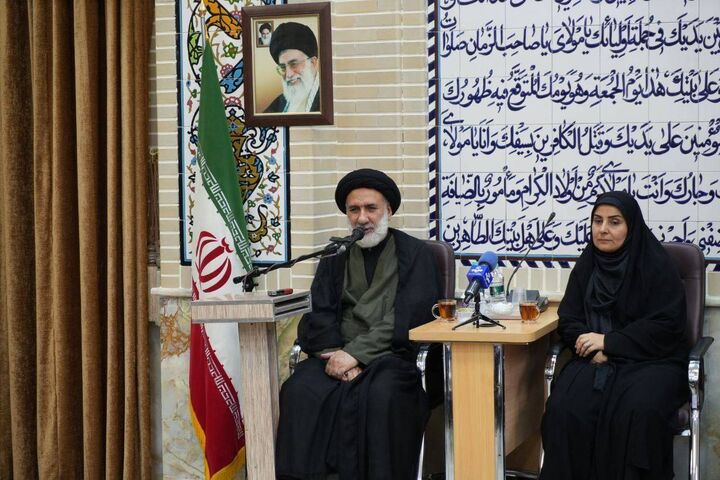خطبه جامعی خواندید که نشان‌دهنده اشراف شما به امور است/ امیدوارم در دوره وزارت شما آرزوی دیرینه پیوستن استان به خطوط ریلی کشور محقق شود
