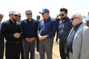 ببینید| بازدید مجتبی یوسفی، نماینده اهواز، کارون، باوی و حمیدیه در مجلس به مدیرکل راه و شهرسازی خوزستان و جمعی از مسئولان از پروژه های راهسازی اهواز