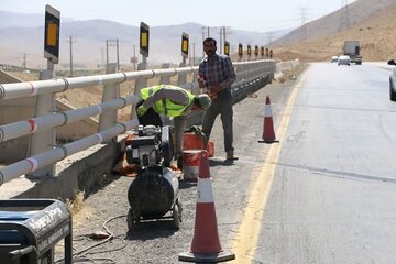 پیشرفت ۹۰ درصدی در تعمیر جانپناه و نرده پل‌های محورهای چهارمحال‌وبختیاری