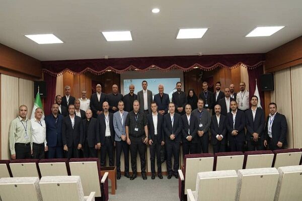 تأکید مدیرعامل "هما" بر نقش همدلی و تعهد کارکنان در موفقیت عملیات حج تمتع ۱۴۰۴ هما