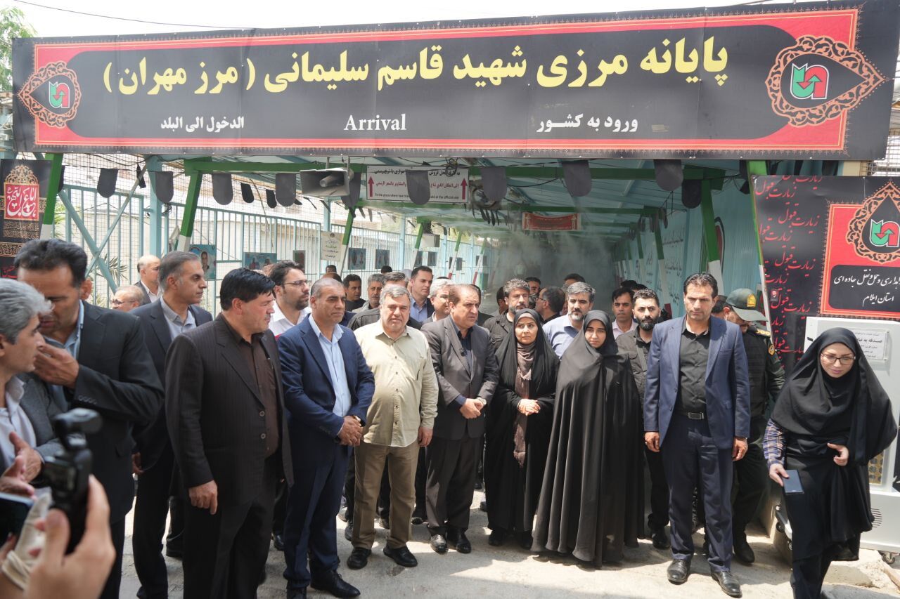 وزیر راه و شهرسازی از پایانه مرزی مهران بازدید کرد