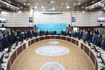جلسه شورای اداری استان البرز با حضور معاون رئیس‌جمهور برگزار شد
