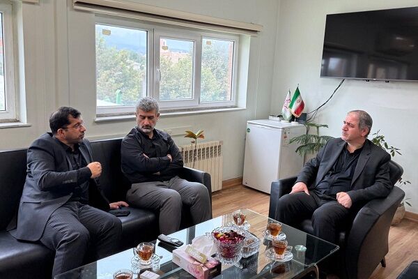 ببینید | حضور مدیر کل بازرسی استانداری گلستان در اداره کل راه و شهرسازی گلستان و پاسخگویی بی‌واسطه به مردم