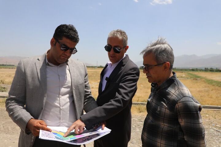 شناسایی ۱۰۷ هکتار زمین برای طرح نهضت ملی مسکن پیرانشهر شناسایی ۱۰۷ هکتار زمین برای طرح نهضت ملی مسکن پیرانشهر