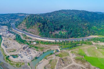 جایگزینی بیش از ۴ کیلومتر نیوجرسی جای گاردریل در جاده‌های مازندران