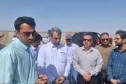 ببینید| شتاب در اجرای طرح نهضت ملی مسکن مهرستان با حضور میدانی مدیرکل راه و شهرسازی سیستان و بلوچستان