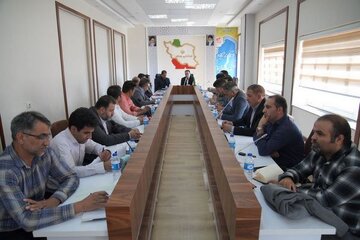 ببینید| جلسه شورای مسکن شهرستان چادگان و بازدید میدانی اراضی نهضت ملی مسکن با حضور مدیر کل راه و شهرسازی استان اصفهان