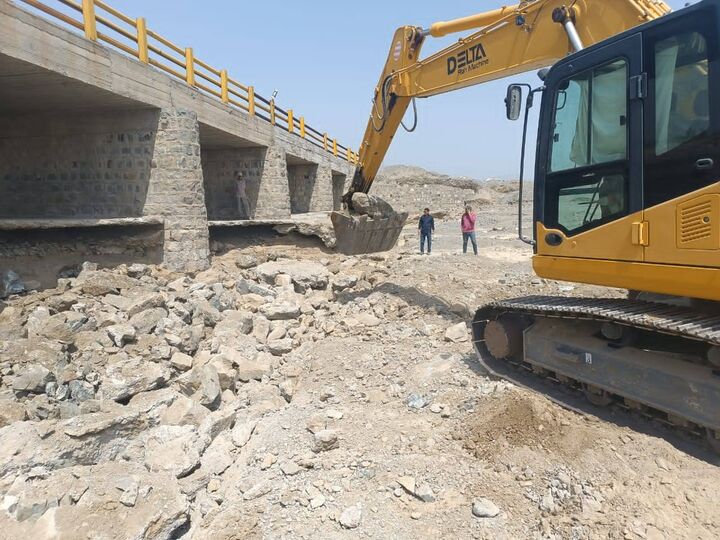 آغاز عملیات اجرایی تعمیر و اصلاح پل ۱۰ پلی قلعهگنج راهداری