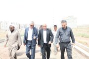بازدید پیمان آرامون مدیرکل راه وشهرسازی آذربایجان‌غربی از روند اجرای پروژه ۱۰۵۰ واحدی طرح نهضت ملی مسکن در شهرستان خوی