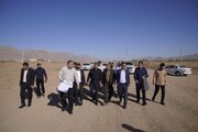 ببینید| بازدید مدیرکل راه و شهرسازی استان اصفهان از پروژه‌های عمرانی و نهضت ملی مسکن در شهرستان تیران و کرون و دیدار صمیمانه مردمی