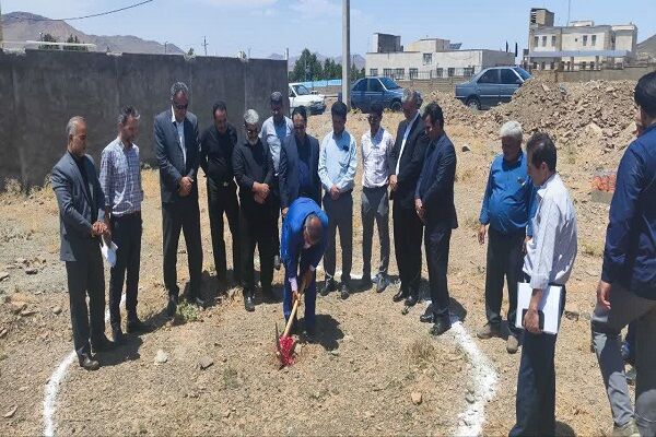 کلنگ زنی احداث ساختمان اداری ثبت اسناد شهرخنداب