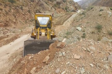 ببینید|️عملیات بهسازی محور گته ده به گراب از توابع بخش بالا طالقان