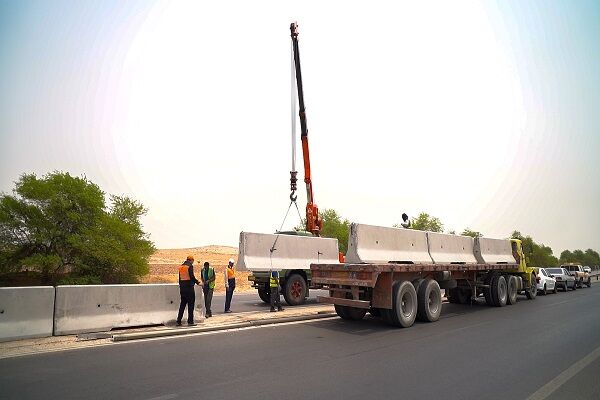 ویدئو| نصب نیوجرسی در محور اهواز-حمیدیه نصب نیوجرسی محور اهواز-حمیدیه