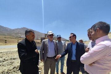 ببینید|بازدید مدیرکل راه و شهرسازی استان چهارمحال و بختیاری و فرماندار شهرستان کوهرنگ از پروژه احداث باند دوم محور باباحیدر_ چلگرد
