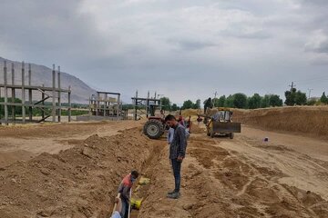 ببینید|آغاز اجرای عملیات گاز رسانی سایت نهضت ملی مسکن شهر جونقان در استان چهارمحال و بختیاری