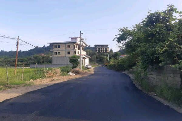 آغاز پروژه روکش آسفالت راه روستایی دروار محله چوبر شهرستان تالش