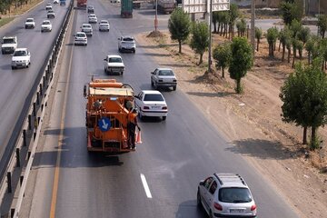ویدئو | اجرای عملیات خط کشی محور همدان - تهران