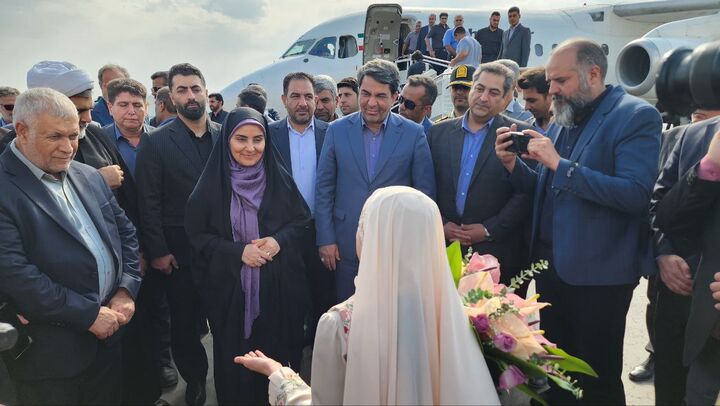 وزیر راه و شهرسازی وارد کرمان شد