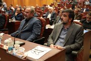 ببینید | برگزاری جلسه شورای مسکن و کمیسیون ایمنی راه‌های استان کرمان با حضور وزیر راه و شهرسازی
