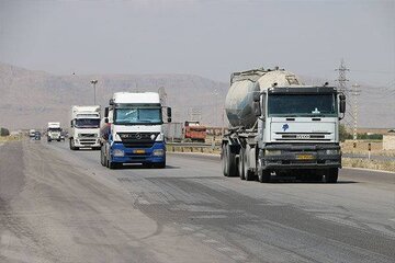 جابه‌جایی بیش از ۱۱ میلیون تن کالا طی چهار ماهه نخست سال در استان فارس