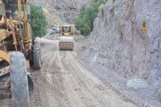ببینید| تصاویری از مراحل آغازین عملیات احداث،بهسازی و آسفالت محور روستایی خورانک در پایین طالقان