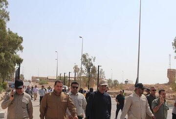 ویدیو| بازدید استاندار کرمانشاه از پایانه مرزی خسروی و مرز منذریه عراق