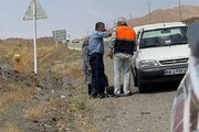 اجرای عملیات راهداری محوری و امداد رسانی راهداران سقز به زائران اربعین در محورهای شهرستان