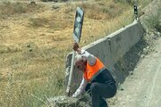 اجرای عملیات راهداری محوری و امداد رسانی راهداران سقز به زائران اربعین در محورهای شهرستان