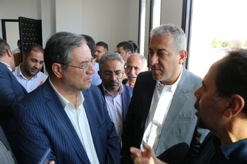 بازدید استاندار آذربایجان‌غربی از مجتمع اداری شهرستان باروق