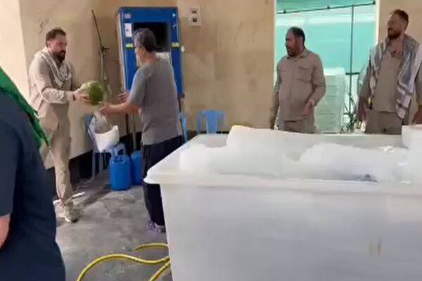ویدیو| آغاز فعالیت موکب فعالان حمل و نقل و راهداری استان البرز در پایانه مرزی برکت