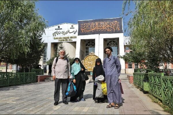 گزارش تصویری //تردد زوار اباعبدالله‌الحسین علیه‌السلام از پایانه مرزی تمرچین تا اربیل اقلیم کردستان عراق