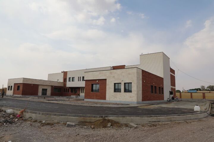 بازدید استاندار آذربایجان‌غربی از مجتمع اداری شهرستان باروق