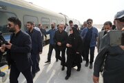 ببینید | بازدید وزیر راه و شهرسازی از ایستگاه راه آهن شلمچه و طی مسیر به سمت خرمشهر