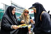 گزارش تصویری// پایانه مرزی تمرچین امروز نیز با افزایش چشمگیر تردد زائرین اربعین حسینی