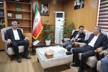 دیدار مدیرکل راه وشهرسازی آذربایجان‌غربی با فرماندار مهاباد