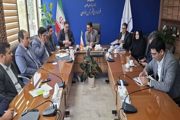 برگزاری جلسه شورای مسکن شهرستان چناران و بازدید از پروژه‌های عمرانی