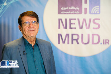 ببینید | بازدید معاون وزیر و مدیر عامل سازمان مجری ساختمانها و تاسیسات دولتی و عمومی از پایگاه خبری وزارت راه و شهرسازی