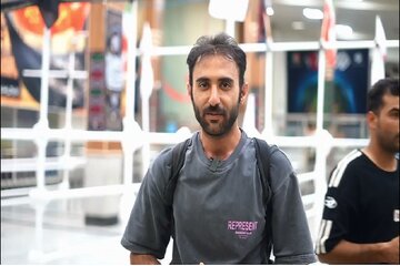 ویدیو|رعایت قوانین رانندگی، چراغ سبز رسیدن به مقصد ؛ شیش دونگ برانید/ توصیه های زائران از مرز چذابه