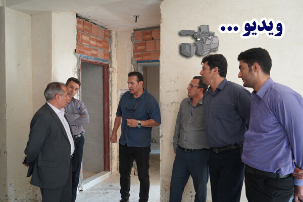 ویدئو| بازدید مدیرکل راه و شهرسازی استان اردبیل از پروژههای مسکونی در حال اجرا در شهرک ۶۴۵ هکتاری شهید سلیمانی ویدئو : بازدید میدانی محبوب حیدری مدیرکل راه و شهرسازی استان اردبیل از پروژههای مسکونی در حال اجرا در شهرک ۶۴۵ هکتاری سردار شهید حاجقاسم سلیمانی اردبیل به تعداد ۱۵۵۴۰ واحد