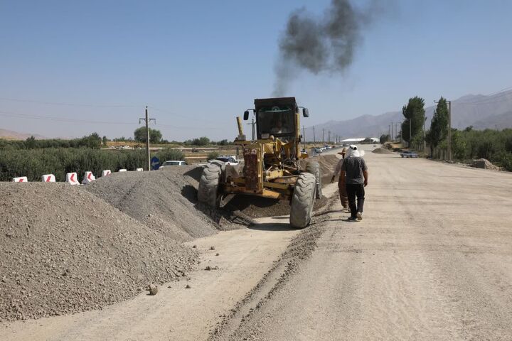 بهرهبرداری از ۵ کیلومتر محور پیرانشهر - سردشت  بازدید مدیرکل و رئیس شورای هماهنگی راه و شهرسازی آذربایجانغربی از طرح راهسازی محور پیرانشهر- سردشت